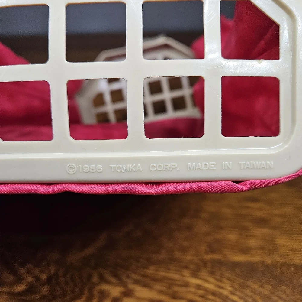 Tonka Pound Puppy Case With Puppies 1986 - Picture 10 of 13